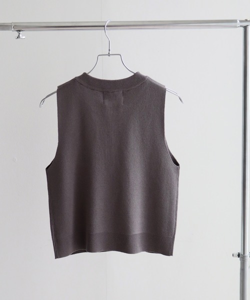 NOGLE(ノグル)の「【NOGLE/ノグル】ジップアップノースリー(その他トップス・レディース・チャコール/アイボリー/グレー/ブラック・FREE)」の11枚目の写真