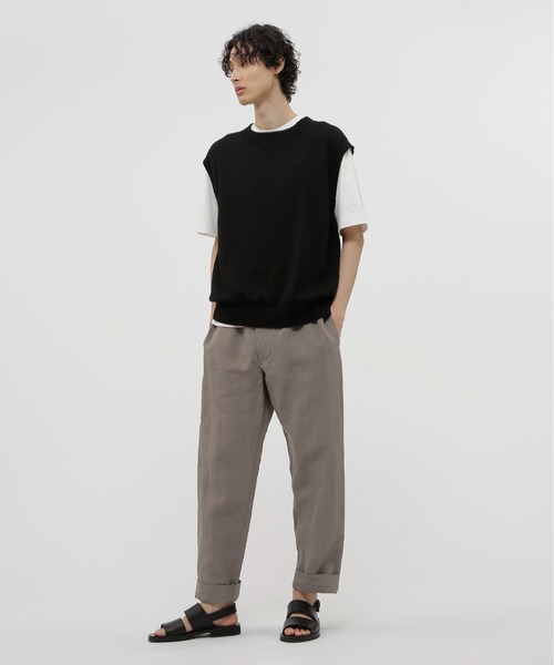 MARGARET HOWELL(マーガレットハウエル)の「FINE COMPACT COTTON JERSEY(Tシャツ/カットソー・メンズ・グレー系その他/カーキ/ホワイト・LARGE/MEDIUM/X-LARGE)」の6枚目の写真
