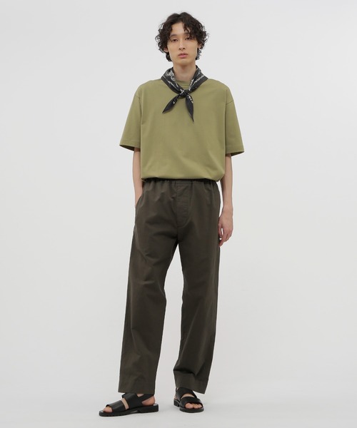 MARGARET HOWELL(マーガレットハウエル)の「FINE COMPACT COTTON JERSEY(Tシャツ/カットソー・メンズ・グレー系その他/カーキ/ホワイト・LARGE/MEDIUM/X-LARGE)」の13枚目の写真