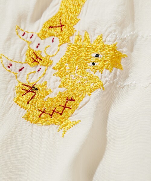 HINSON(ヒンソン)の「HINSON/ヒンソン レーヨン スーベニアシャツ/ベトジャン刺繍デザイン/リラックスフィット(シャツ/ブラウス・メンズ・ブラック/オフホワイト/オリーブ・MEDIUM/LARGE)」の8枚目の写真