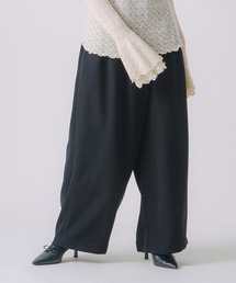 WHYTO.（ホワイト）の「「WHYTO. / ホワイト」アシンメトリーワイドトラウザー（スラックス）」