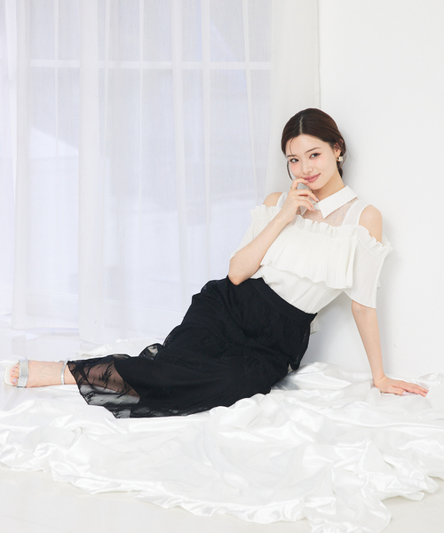 SELFIST（セルフィスト）の「ショルダーオープンプリーツブラウス　シアー　ドット　夏服（シャツ/ブラウス・レディース・オフホワイト/ブラック・フリー）」の19枚目の写真