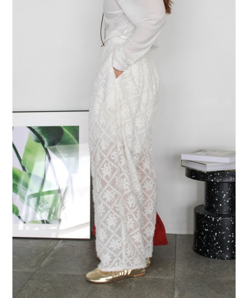 Ungrid（アングリッド）の「ギャザーフラットシューズ（バレエシューズ・レディース・ゴールド/レッド・L/M/S）」の4枚目の写真