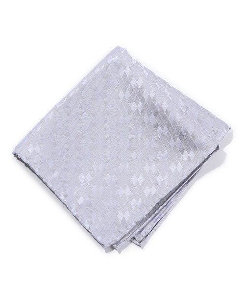 MEN'S BIGI(メンズビギ)の「アーガイル柄シルクチーフ(バンダナ/スカーフ・メンズ・シルバー/ボルドー/ネイビー・FREE)」の1枚目の写真