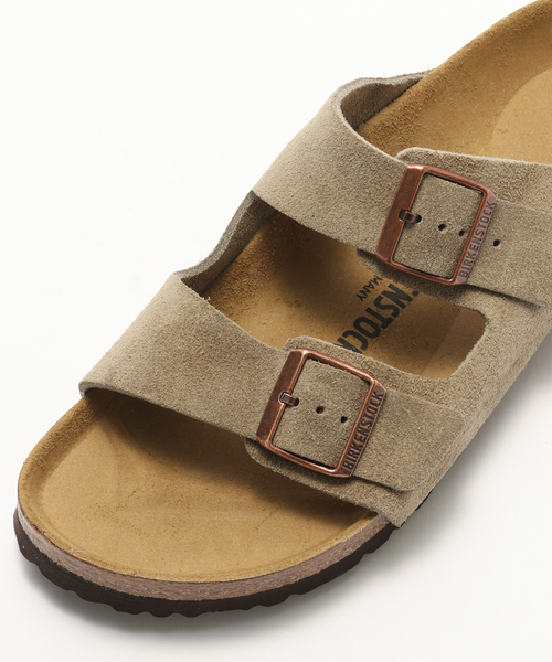 BIRKENSTOCK(ビルケンシュトック)の「BIRKENSTOCK (ビルケンシュトック) Arizona LEVE Taupe(サンダル・メンズ・ベージュ・41/42/43/44)」の6枚目の写真