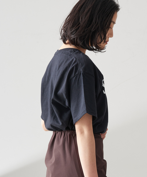 Pacific BOOKS 】upside down BLACK t-shirts：Tシャツ（Tシャツ