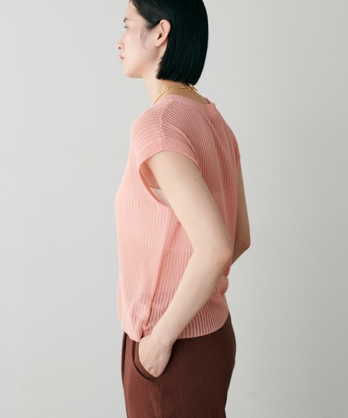 LARUTA（ラルータ）の「【LARUTA】針抜きフレンチスリーブニットプルオーバー（ニット/セーター・レディース・ピンク/オフホワイト/ブラウン/ブラック・FREE）」の10枚目の写真