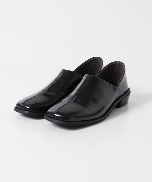 KBF（ケイビーエフ）の「センターステッチスクエアトゥスライドシューズ（その他シューズ・レディース・ブラック/チャコールグレー・38/36/37）」の21枚目の写真