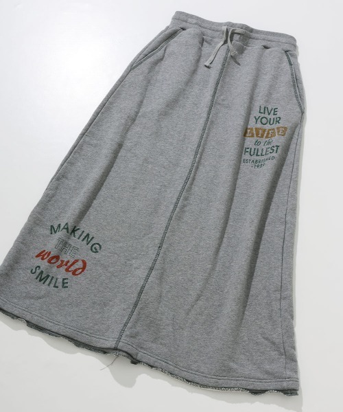 KRIFF MAYER Lady's Collection（クリフメイヤーレディースコレクション）の「【本体綿100％】ざっくり裏毛スウェットスカート（スカート・レディース・ブラック/パープル/イエロー/ベージュ/カラフル/グレー/ナチュラル・MEDIUM/LARGE）」の3枚目の写真