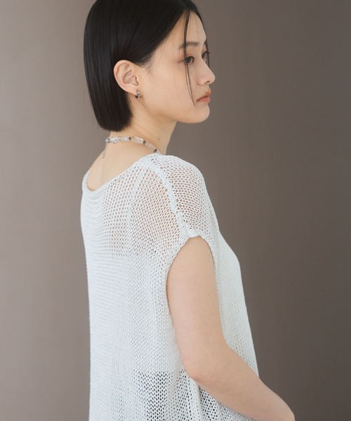A part by（アパートバイ）の「リネンコンメッシュプルオーバーフレンチスリーブ（ニット/セーター・レディース・オフホワイト/チャコールグレー/グレー系その他4・FREE）」の6枚目の写真
