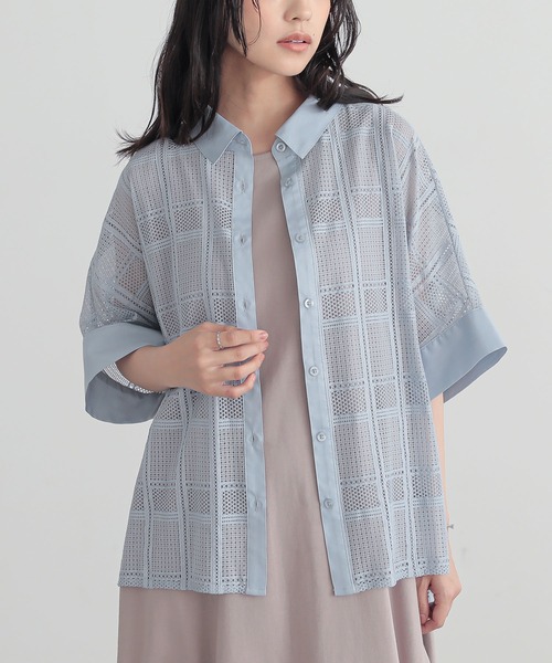 n'OrLABEL(ノアールレーベル)の「『チェックレースドルマンシャツ』(シャツ/ブラウス・レディース・ブラック/ライトブルー・FREE)」の2枚目の写真