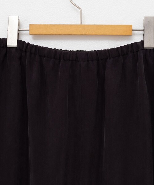 NOLLEY’S（ノーリーズ）の「《セットアップ対応》ウォッシャブルシルキーキュプライージースカート（スカート・レディース・ブラウン/チャコールグレー・36/38）」の16枚目の写真