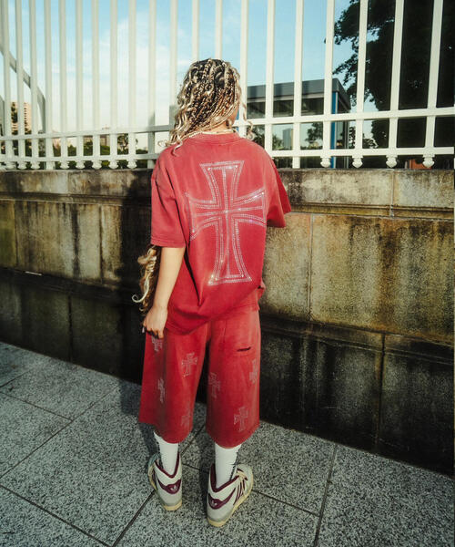 UNKNOWN LONDON(アンノウン・ロンドン)の「UNKNOWNLONDON/アンノウンロンドン/OUTLINE CROSS SWEAT SHORTS(スウェットパンツ・メンズ・ベージュ/レッド/ブラック・L/M/S)」の3枚目の写真
