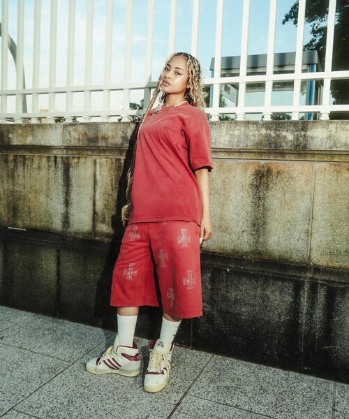 UNKNOWN LONDON(アンノウン・ロンドン)の「UNKNOWNLONDON/アンノウンロンドン/OUTLINE CROSS SWEAT SHORTS(スウェットパンツ・メンズ・ベージュ/レッド/ブラック・L/M/S)」の19枚目の写真