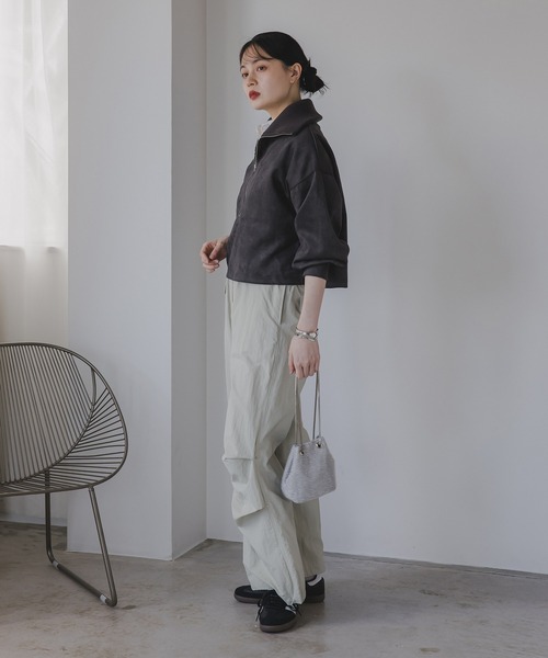 210nouve(トゥージュヌーブ)の「フェイクスエード ハーフジップ プルオーバー(Tシャツ/カットソー・レディース・チャコールグレー/モカ/アイボリー・FREE)」の10枚目の写真
