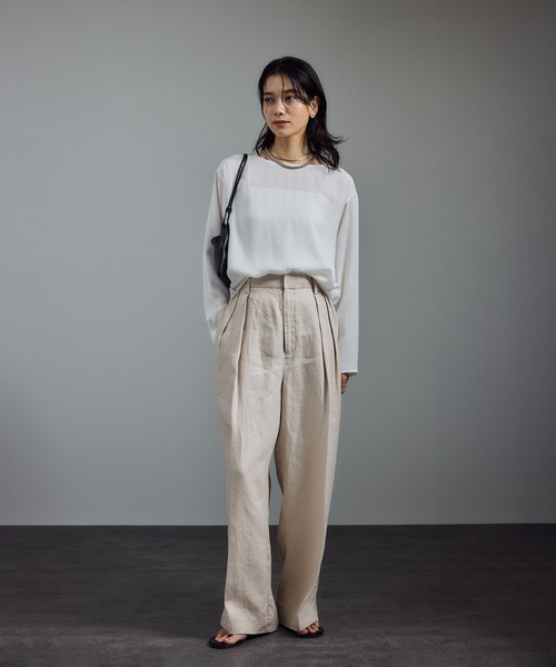 SALON adam et rope'（サロン アダム エ ロペ）の「【WEB限定】アセテートツイルロングスリーブTブラウス（シャツ/ブラウス・レディース・ブラック/ホワイト/ベージュ系その他・FREE）」の6枚目の写真