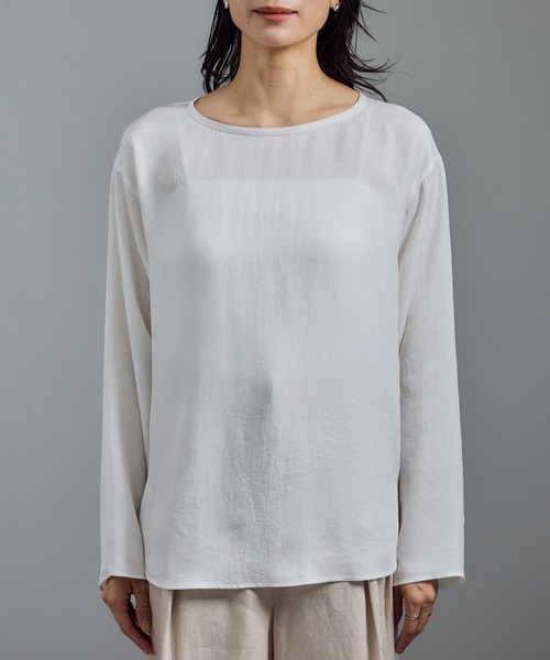 SALON adam et rope'（サロン アダム エ ロペ）の「【WEB限定】アセテートツイルロングスリーブTブラウス（シャツ/ブラウス・レディース・ブラック/ホワイト/ベージュ系その他・FREE）」の16枚目の写真