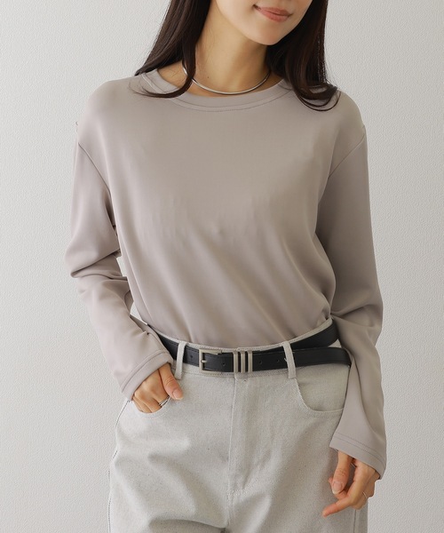DAYRA(デイラ)の「ソリッドカラー クルーネック 長袖 ベーシック プルオーバー(Tシャツ/カットソー・レディース・モカ/ネイビー/グレー/ブラック/グレイッシュベージュ/ホワイト/ライトグレー・M/XL)」の7枚目の写真