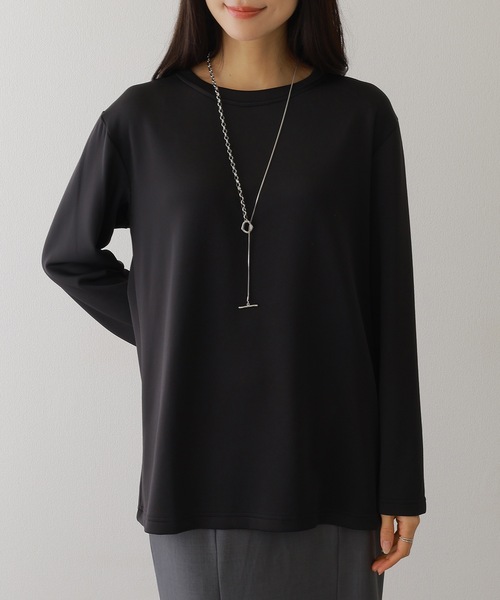 DAYRA(デイラ)の「ソリッドカラー クルーネック 長袖 ベーシック プルオーバー(Tシャツ/カットソー・レディース・モカ/ネイビー/グレー/ブラック/グレイッシュベージュ/ホワイト/ライトグレー・M/XL)」の3枚目の写真