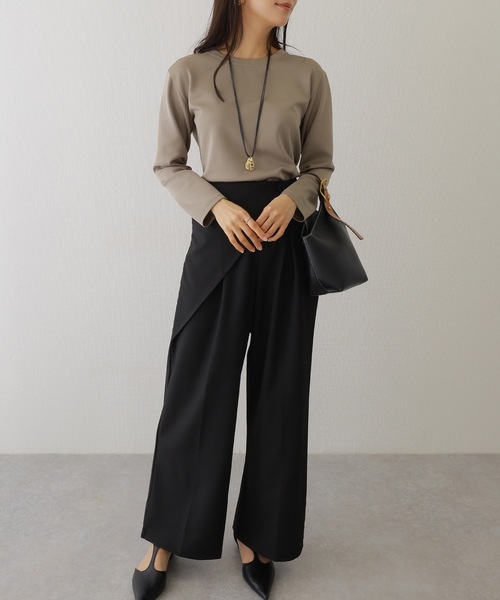 DAYRA(デイラ)の「ソリッドカラー クルーネック 長袖 ベーシック プルオーバー(Tシャツ/カットソー・レディース・モカ/ネイビー/グレー/ブラック/グレイッシュベージュ/ホワイト/ライトグレー・M/XL)」の20枚目の写真