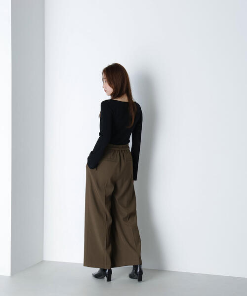 NATURAL BEAUTY BASIC（ナチュラルビューティーベーシック）の「◇ニュアンスネックフレアスリーブニット（ニット/セーター・レディース・グレー系その他/ブラック/レッド・FREE）」の11枚目の写真
