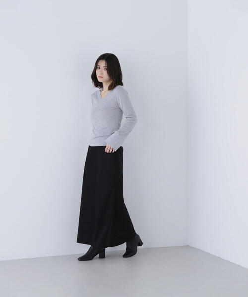 NATURAL BEAUTY BASIC（ナチュラルビューティーベーシック）の「◇ニュアンスネックフレアスリーブニット（ニット/セーター・レディース・グレー系その他/ブラック/レッド・FREE）」の16枚目の写真