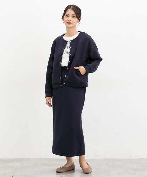 Honeys(ハニーズ)の「ドット釦クルーカーデ(カーディガン/ボレロ・レディース・グレイッシュベージュ/ブラック/ブルーグリーン/ネイビー/モカ・L/LL/M)」の9枚目の写真