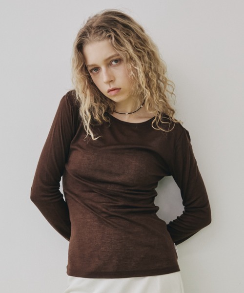 FUULLY STUDIO(フーリィーステューディオ)の「シアーロングスリーブTEE(Tシャツ/カットソー・レディース・オフホワイト/グレー/ブラック/ブラウン/グリーン/ネイビー/チャコールグレー/ブルー/ピンク・FREE)」の5枚目の写真