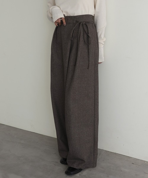 hellam（へラム）の「チェックラップタックパンツ（その他パンツ・レディース・ブラック/ブラウン/ベージュ・FREE）」の18枚目の写真