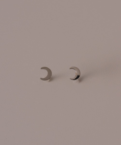 muku(ムク)の「PIERCE/MINI MOON(ピアス(両耳用)・レディース・ゴールド/シルバー・FREE)」の18枚目の写真