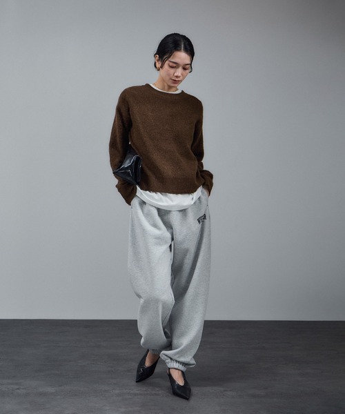 SALON adam et rope'（サロン アダム エ ロペ）の「【WEB限定】2WAYニュアンスメタルボタンシャギークルーカーディガン 2 / 新色追加（カーディガン/ボレロ・レディース・ブラック/ダークブラウン/グレー/サックスブルー・FREE）」の14枚目の写真