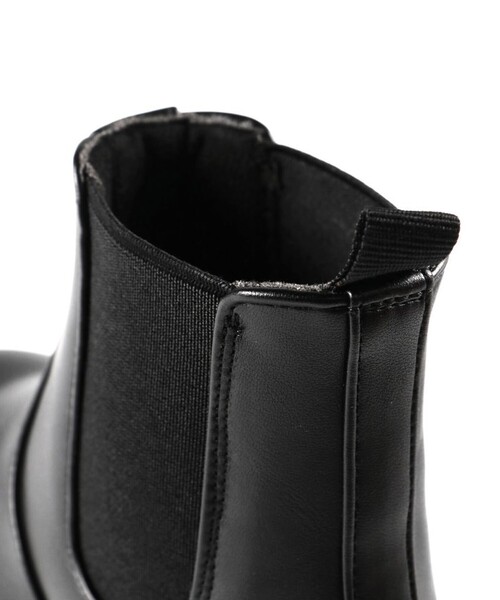 BRANSHES（ブランシェス）の「サイドゴアブーツ（ブーツ・キッズ・ブラック・16.0cm/17.0cm/18.0cm/19.0cm/20.0cm/21.0cm）」の5枚目の写真