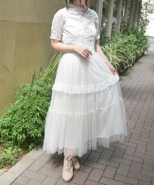 axes femme（アクシーズファム）の「コルセット風編上ジャンスカ