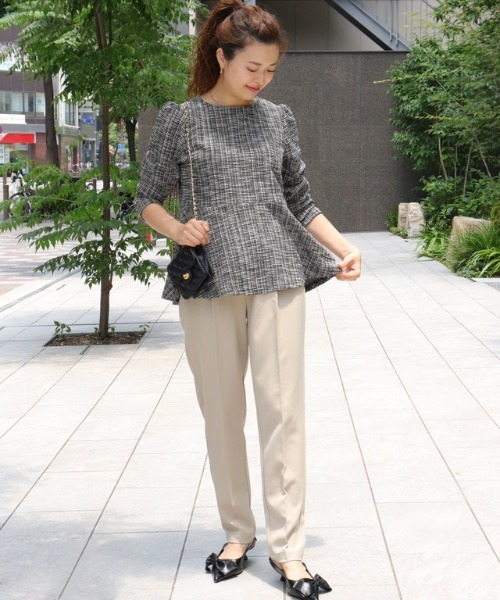 Pierrot（ピエロ）の「ツイードペプラムカットソー（Tシャツ/カットソー・レディース・ベージュ/ブラック/ブルー・L/M）」の11枚目の写真