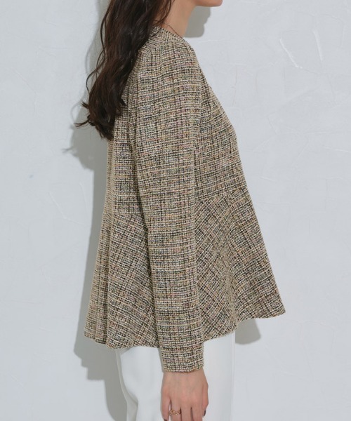 Pierrot（ピエロ）の「ツイードペプラムカットソー（Tシャツ/カットソー・レディース・ベージュ/ブラック/ブルー・L/M）」の16枚目の写真