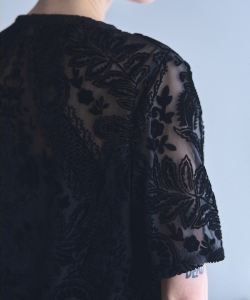 Muel Chic(ミュエルシック)の「Leaf sheer cardigan リーフシアカーディガン(カーディガン/ボレロ・レディース・マルーン/マスタード/ベージュ/ブラック・FREE)」の13枚目の写真
