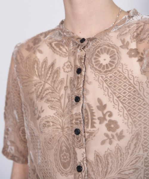 Muel Chic(ミュエルシック)の「Leaf sheer cardigan リーフシアカーディガン(カーディガン/ボレロ・レディース・マルーン/マスタード/ベージュ/ブラック・FREE)」の22枚目の写真