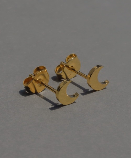 abaskdesign(アバスクデザイン)の「金属アレルギー対応三日月ピアス(ピアス(両耳用)・レディース・ゴールド/シルバー・FREE)」の10枚目の写真