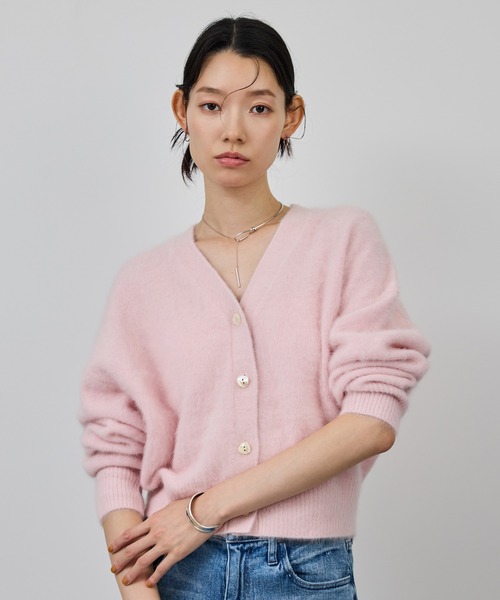 ROPE'(ロペ)の「フォックスカシミヤニットカーディガン/イージーケア・アンサンブル対応(カーディガン/ボレロ・レディース・ピンク系その他2/ネイビー/ホワイト系その他4・FREE)」の5枚目の写真