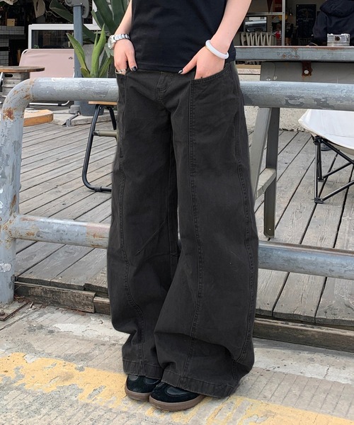 HALEY PESCA（ヘーリーペスカ）の「HALEY PESCA/ワイドレッグ　バギーシルエットパンツ（その他パンツ・レディース・ベージュ/ブラック・MEDIUM/SMALL）」の3枚目の写真