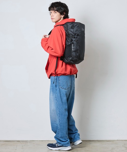 L.L.Bean（エルエルビーン）の「ストアウェイ・デイ・パック、28L（バックパック/リュック・レディース・ブラック/ネイビー/グレー/オリーブドラブ・ONE SIZE）」の19枚目の写真