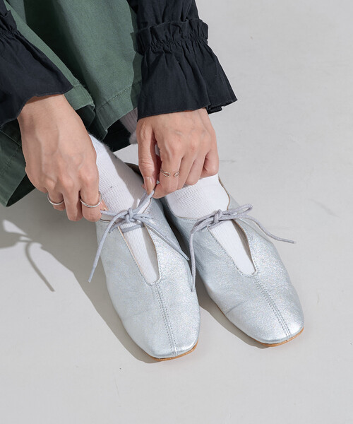 FREAK'S STORE（フリークスストア）の「SOFI/ソフィー リボン フラットレザーシューズ/ 紐付き バレエシューズ（バレエシューズ・レディース・ブラック/ブラウン/シルバー・38/36/37）」の3枚目の写真