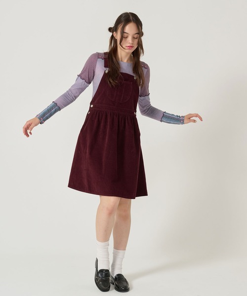 TINA：JOJUN（ティーナジョジュン）の「細コーデュロイ サロペスカート TINA：JOJUN（ジャンパースカート・レディース・ブラック/ボルドー・M）」の3枚目の写真