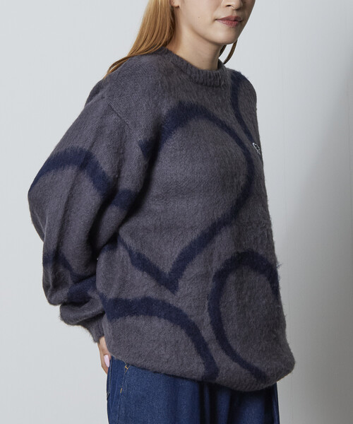 FREAK'S STORE(フリークスストア)の「限定展開 CHOW DOWN/チャウダウン リラックスフィット ジャカード クルーネック モヘアタッチ シャギーニット / ハートモチーフ(ニット/セーター・メンズ・ブラック/ブラウン/チャコールグレー・MEDIUM/SMALL/LARGE)」の4枚目の写真