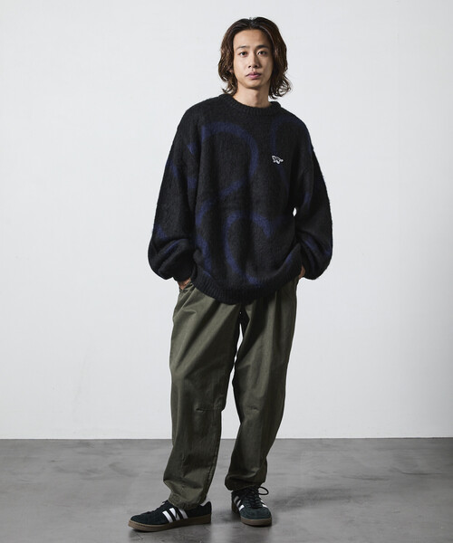 FREAK'S STORE(フリークスストア)の「限定展開 CHOW DOWN/チャウダウン リラックスフィット ジャカード クルーネック モヘアタッチ シャギーニット / ハートモチーフ(ニット/セーター・メンズ・ブラック/ブラウン/チャコールグレー・MEDIUM/SMALL/LARGE)」の8枚目の写真