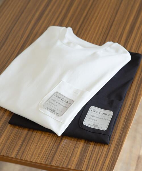 ITEMS URBANRESEARCH(アイテムズ アーバンリサーチ)の「Fine Cotton クルーネック カットソー(Tシャツ/カットソー・メンズ・ホワイト/ブラック・LARGE/MEDIUM)」の2枚目の写真