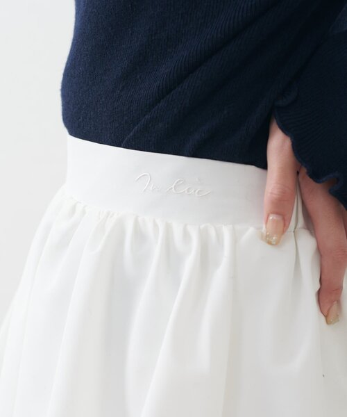 mline（エムライン）の「[mline]バルーンスカート（スカート・レディース・ベージュ/オフホワイト/ブラック・1/2）」の11枚目の写真
