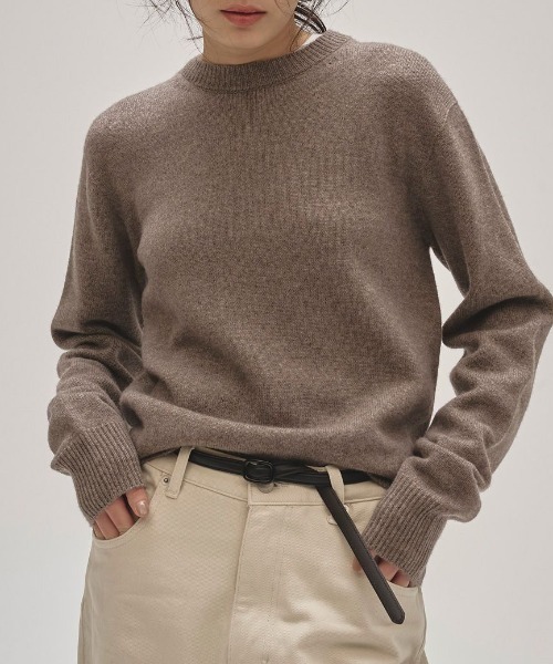 TODAYFUL（トゥデイフル）の「[TODAYFUL/トゥデイフル] カシミヤ シームレスニット（ニット/セーター・レディース・チャコールグレー/ブラウン・F）」の2枚目の写真