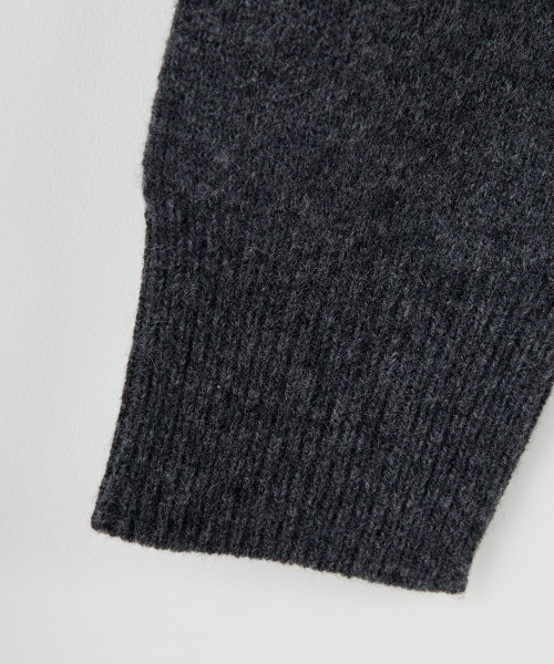 TODAYFUL（トゥデイフル）の「[TODAYFUL/トゥデイフル] カシミヤ シームレスニット（ニット/セーター・レディース・チャコールグレー/ブラウン・F）」の13枚目の写真