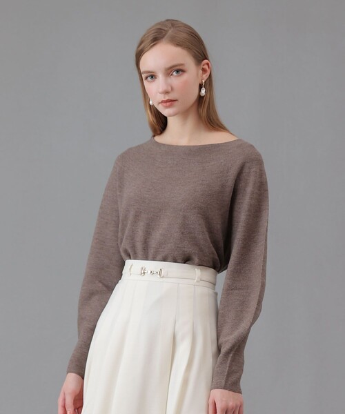 ANAYI（アナイ）の「エアーウールガーター プルオーバー（ニット/セーター・レディース・ブルー/オフホワイト/ピンク/ブラウン/ブラック/チャコールグレー・36/38）」の5枚目の写真